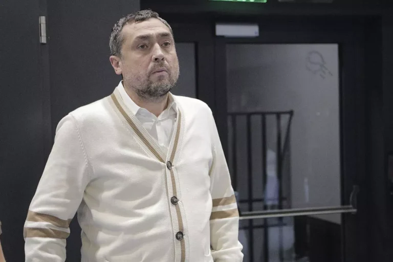 Александр Юрьевич Свищов президент ФВПУ